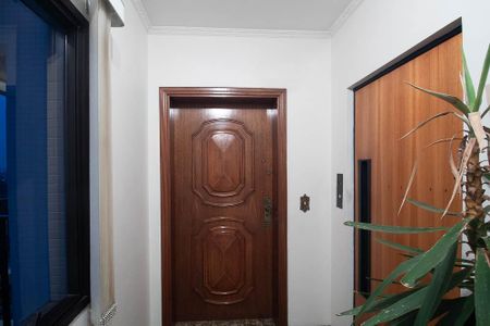 Apartamento à venda com 208m², 4 quartos e 2 vagasHall
