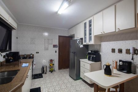 Apartamento à venda com 208m², 4 quartos e 2 vagasCozinha 