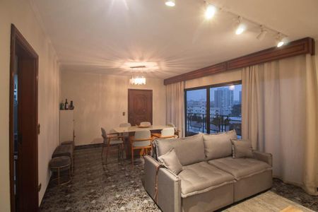 Apartamento à venda com 208m², 4 quartos e 2 vagasSala 