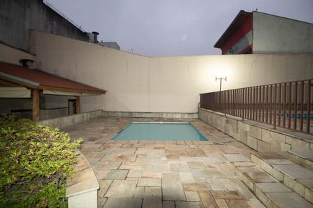 Apartamento à venda com 208m², 4 quartos e 2 vagasÁrea comum - Piscina