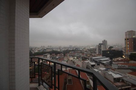 Apartamento à venda com 208m², 4 quartos e 2 vagasVaranda