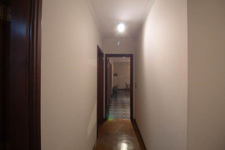 Apartamento à venda com 208m², 4 quartos e 2 vagasCorredor