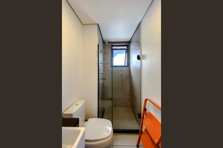 Banheiro de kitnet/studio para alugar com 1 quarto, 16m² em Vila Mariana, São Paulo