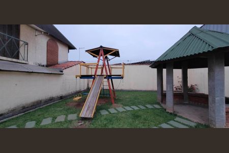 Casa de condomínio para alugar com 80m², 2 quartos e 1 vagaÁrea comum - Playground