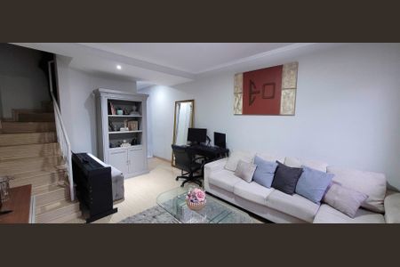 Sala de casa de condomínio para alugar com 2 quartos, 80m² em Campo da Venda, Itaquaquecetuba