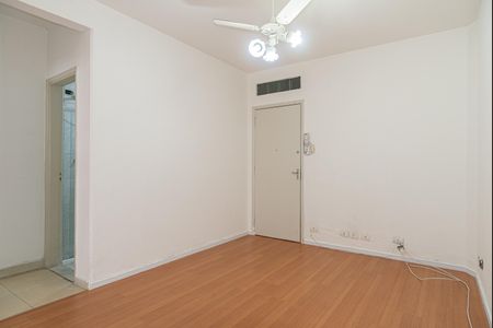 Apartamento para alugar com 53m², 1 quarto e sem vaga Apartamento para alugar com 53m², 1 quarto e sem vagaSala