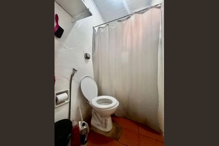 Casa à venda com 139m², 2 quartos e 1 vagaBanheiro