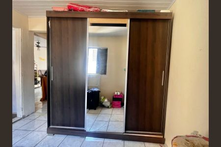 Casa à venda com 139m², 2 quartos e 1 vagaQuarto