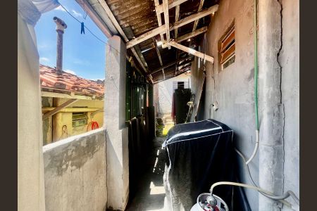 Casa à venda com 139m², 2 quartos e 1 vagaÁrea de serviço