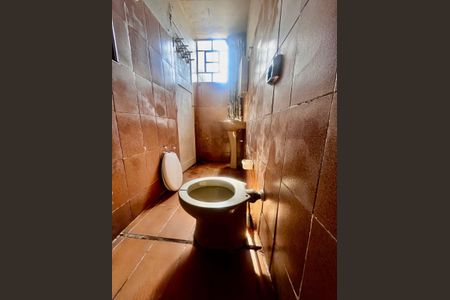 Casa à venda com 139m², 2 quartos e 1 vagaBanheiro da Suíte