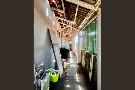 Casa à venda com 139m², 2 quartos e 1 vagaÁrea de serviço