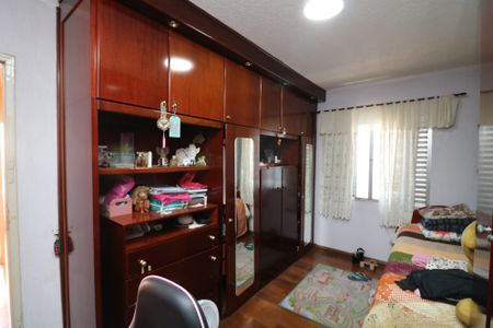 Casa à venda com 148m², 3 quartos e 2 vagasQuarto 2