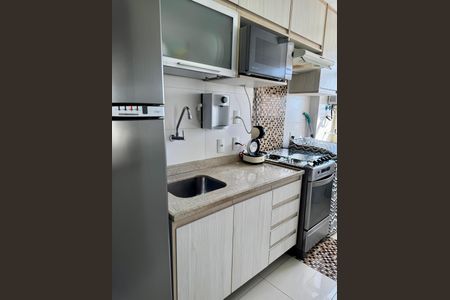 Cozinha de apartamento para alugar com 2 quartos, 50m² em Campinho, Rio de Janeiro