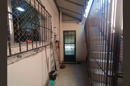 Casa à venda com 144m², 3 quartos e 7 vagas