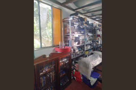 Casa à venda com 144m², 3 quartos e 7 vagas