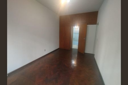 Apartamento à venda com 165m², 3 quartos e 1 vaga