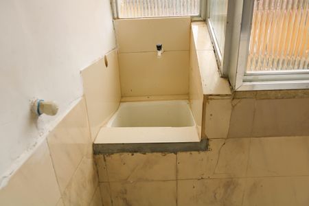 Casa de condomínio para alugar com 54m², 3 quartos e 1 vagaÁrera de Serviço