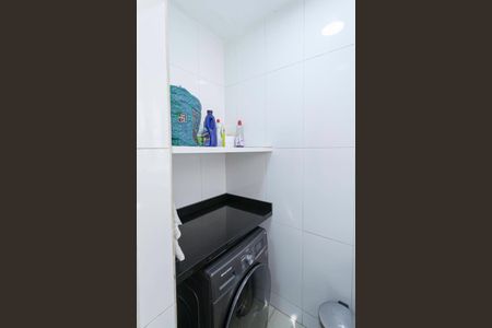 Apartamento à venda com 105m², 2 quartos e 1 vaga Apartamento à venda com 105m², 2 quartos e 1 vagaÁrea de serviço