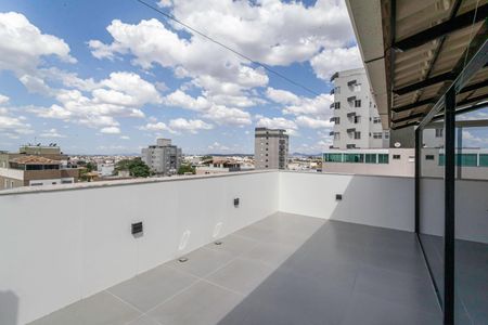 Apartamento à venda com 105m², 2 quartos e 1 vaga Apartamento à venda com 105m², 2 quartos e 1 vagaCobertura