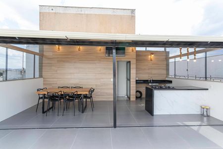 Apartamento à venda com 105m², 2 quartos e 1 vaga Apartamento à venda com 105m², 2 quartos e 1 vagaCobertura