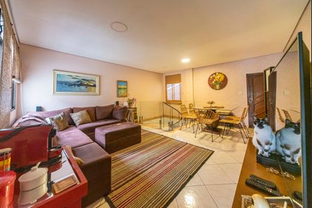 Apartamento à venda com 130m², 2 quartos e 2 vagasSala da Cobertura