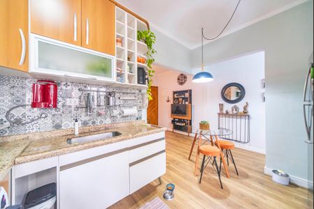 Apartamento à venda com 130m², 2 quartos e 2 vagasCozinha