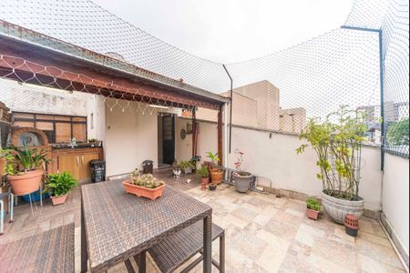 Apartamento à venda com 130m², 2 quartos e 2 vagasVaranda e Área Gourmet