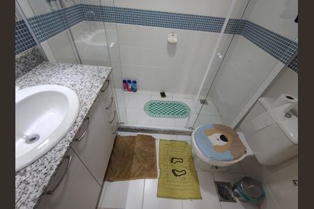 Casa de condomínio à venda com 166m², 4 quartos e 2 vagasBanheiro da Suíte 3