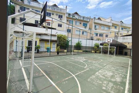 Casa de condomínio à venda com 166m², 4 quartos e 2 vagasÁrea comum