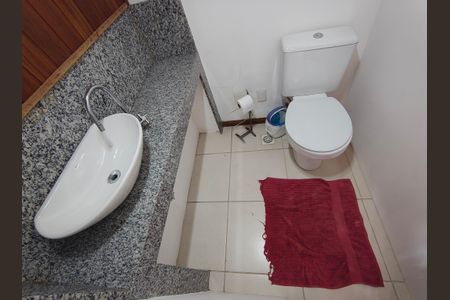Casa de condomínio à venda com 166m², 4 quartos e 2 vagasBanheiro da Suíte 4