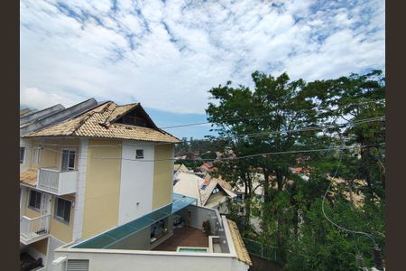 Casa de condomínio à venda com 166m², 4 quartos e 2 vagasVaranda da Suíte 2