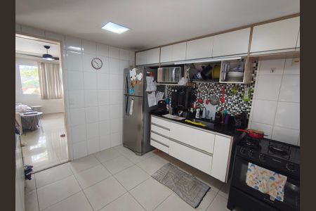 Casa de condomínio à venda com 166m², 4 quartos e 2 vagasCozinha