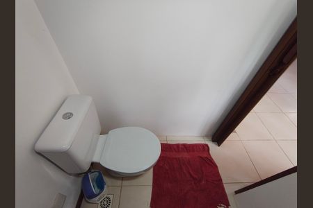 Casa de condomínio à venda com 166m², 4 quartos e 2 vagasBanheiro da Suíte 4