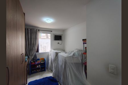 Casa de condomínio à venda com 166m², 4 quartos e 2 vagasSuíte 3