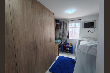 Casa de condomínio à venda com 166m², 4 quartos e 2 vagasSuíte 3