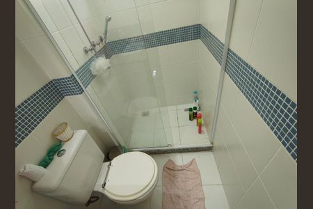 Casa de condomínio à venda com 166m², 4 quartos e 2 vagasBanheiro da Suíte 1