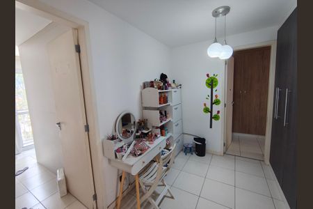 Casa de condomínio à venda com 166m², 4 quartos e 2 vagasQuarto