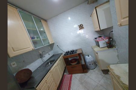 Casa para alugar com 239m², 4 quartos e 1 vaga Casa para alugar com 239m², 4 quartos e 1 vagaCozinha