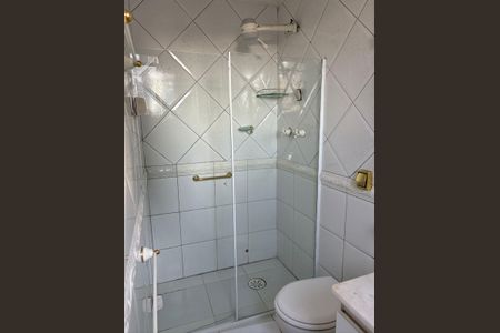 Banheiro de apartamento à venda com 3 quartos, 100m² em Cerqueira César, São Paulo