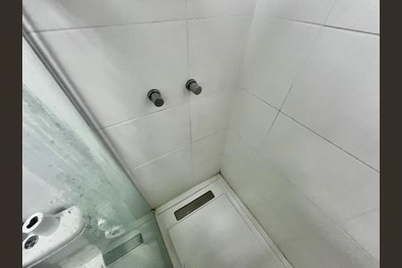 Apartamento à venda com 40m², 1 quarto e 1 vaga Apartamento à venda com 40m², 1 quarto e 1 vagaBanheiro