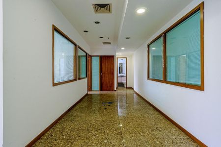 Casa de condomínio à venda com 320m², 1 quarto e 6 vagasFoto 08