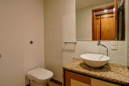 Casa de condomínio à venda com 320m², 1 quarto e 6 vagasFoto 23