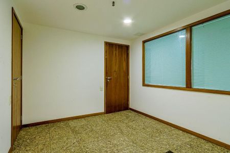 Casa de condomínio à venda com 320m², 1 quarto e 6 vagasFoto 30