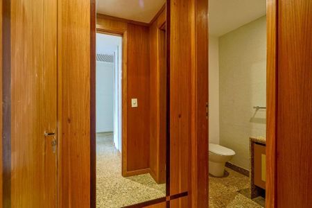 Casa de condomínio à venda com 320m², 1 quarto e 6 vagasFoto 06