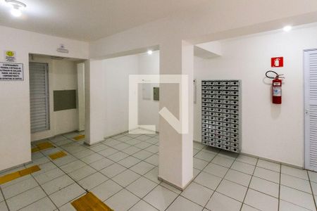Apartamento para alugar com 49m², 2 quartos e sem vaga Apartamento para alugar com 49m², 2 quartos e sem vagaHall de entrada