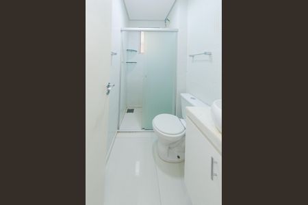 Apartamento à venda com 105m², 2 quartos e 1 vaga Apartamento à venda com 105m², 2 quartos e 1 vagaBanheiro