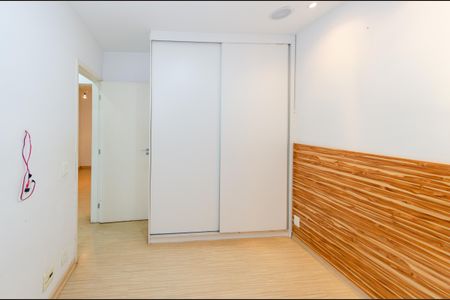 Apartamento à venda com 105m², 2 quartos e 1 vaga Apartamento à venda com 105m², 2 quartos e 1 vagaQuarto 2