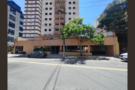 Apartamento para alugar com 124m², 3 quartos e 1 vaga Apartamento para alugar com 124m², 3 quartos e 1 vagaFachada e portaria