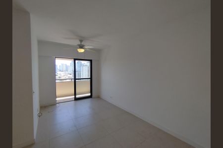 Apartamento para alugar com 124m², 3 quartos e 1 vaga Apartamento para alugar com 124m², 3 quartos e 1 vagaSala
