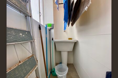 Área de Serviço de apartamento para alugar com 1 quarto, 40m² em Guilhermina, Praia Grande